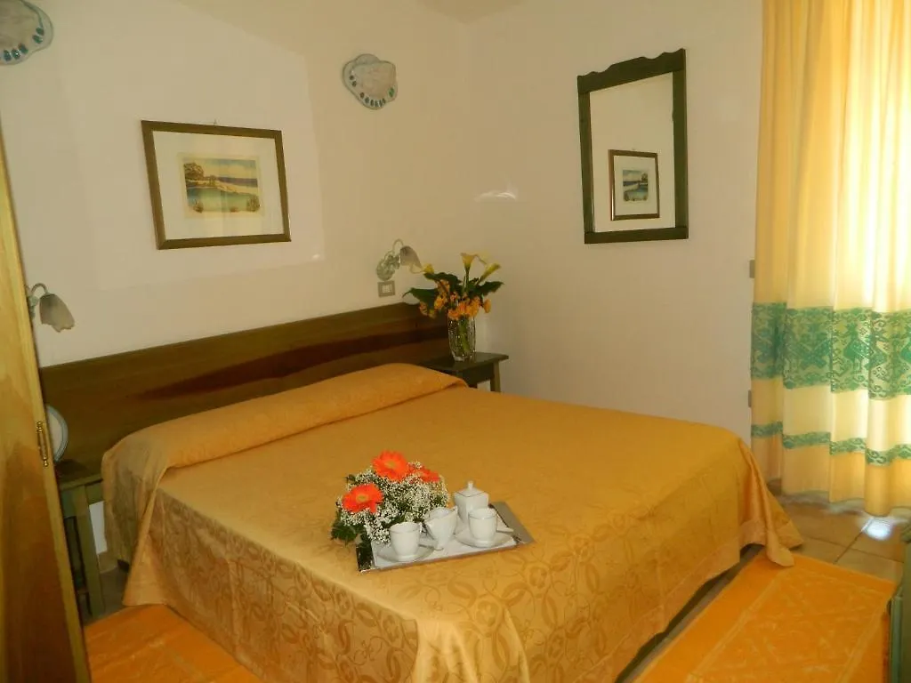 Hotel Le Quattro Lune Orosei