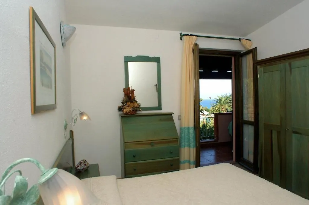 ***  Hotel Le Quattro Lune Orosei Italy